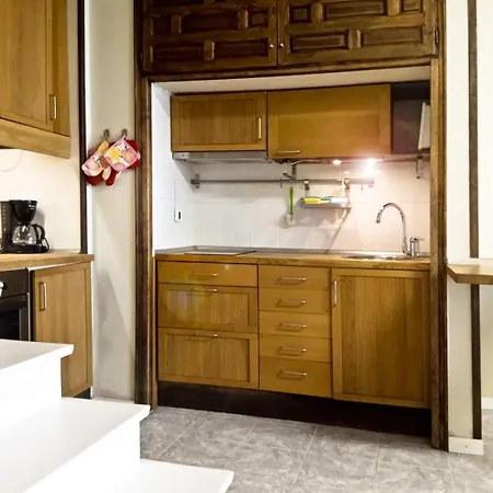 Modernes Mit Bergblick Und Grossen Pool Apartamento